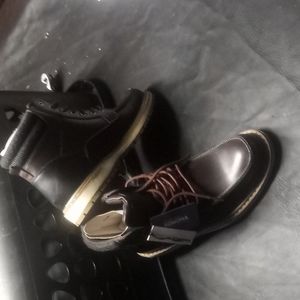 New in Box Men's Size 12 Sonoma Dark Brown Sean Boots